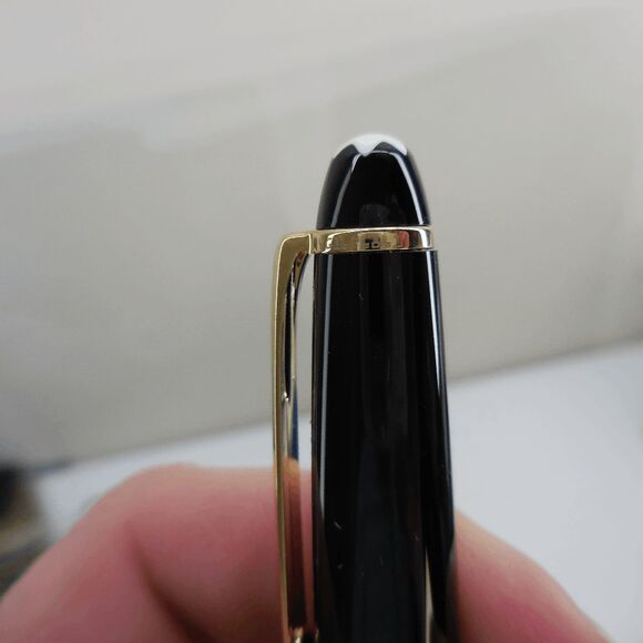 VINTAGE MONTBLANC Meisterstück Classique Ballpoint Pen, Black w/Gold Trim W/Box - Picture 12 of 13